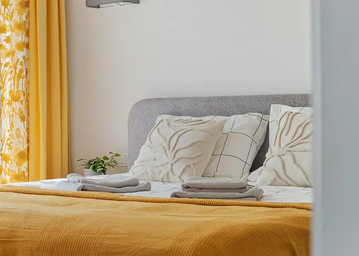 Daire Niwaki Sodai No 3 By Urban Rent